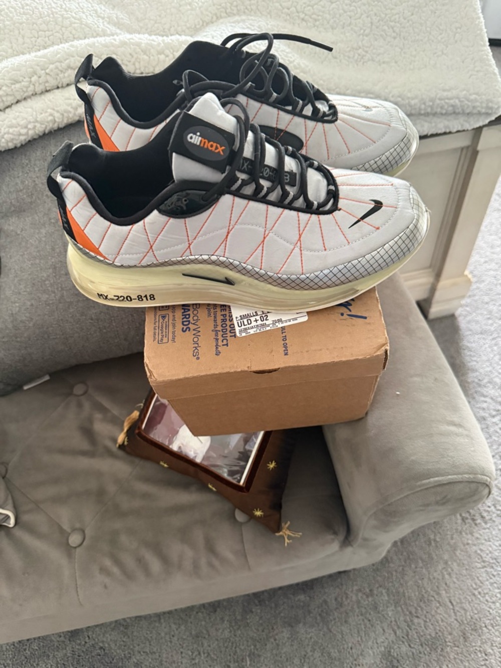 Nike AirMax 720-818. Men’s US size 11.